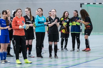 Bild 101 - B2 Loewinnen Cup